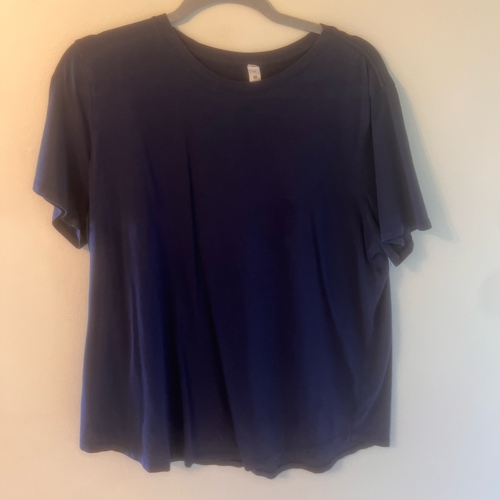 Lululemon love tee